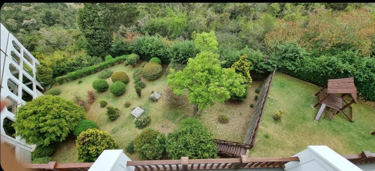 Castelo Nas Montanhas 公寓式飯店 Campos do Jordão