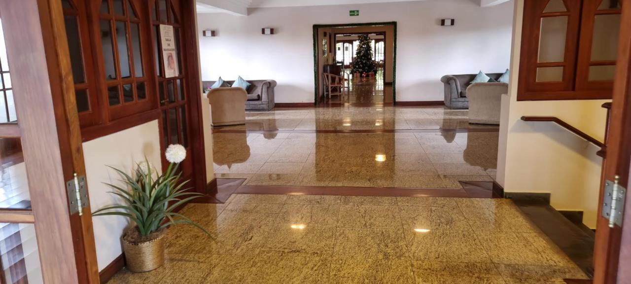 Castelo Nas Montanhas 公寓式飯店